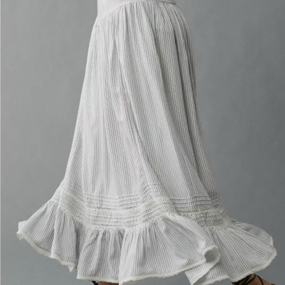 American Eagle Outfitters White & blue Stripe Skirt
